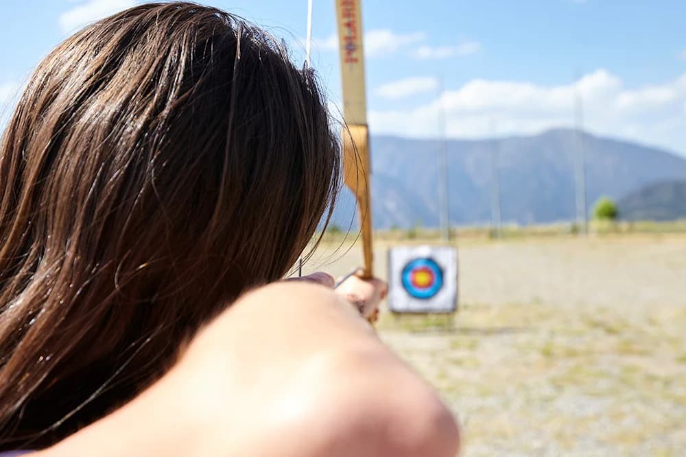 Tiro con arco zona actividad Naturland Andorra