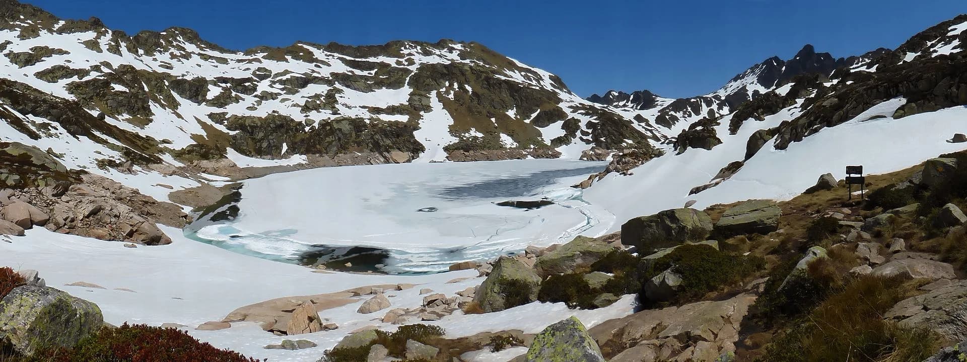 Valle de Incles sendero glaciar Canillo Andorra