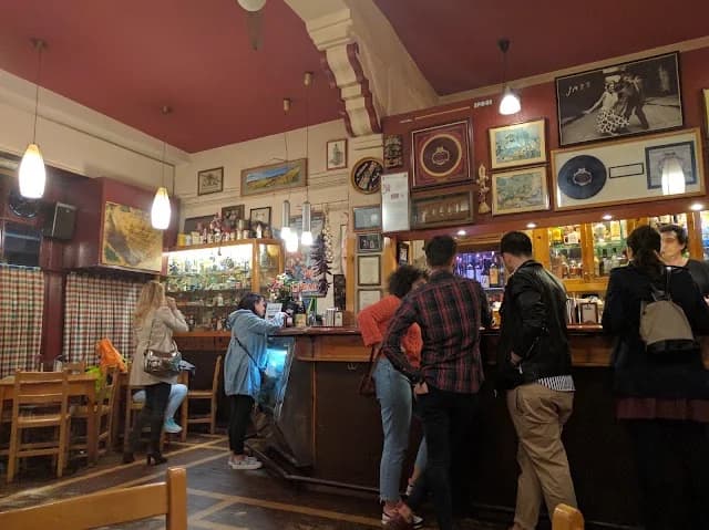 Xukela bar pintxos Calle del Perro Bilbao