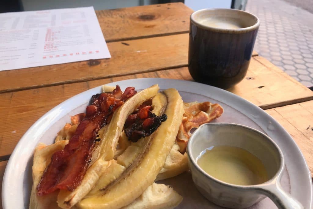 Café de especialidad y brunch en Purita