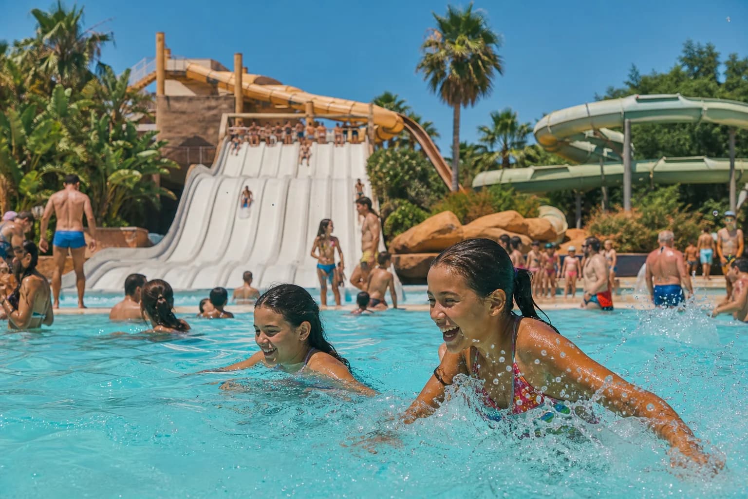 Las 5 Mejores Piscinas y Parques Acuáticos de Valencia y Alrededores
