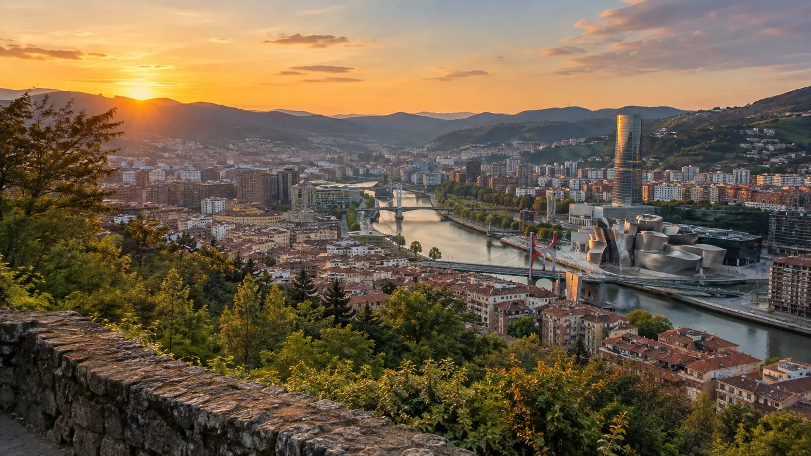 Cinco miradores de Bilbao para contemplar la ciudad al atardecer