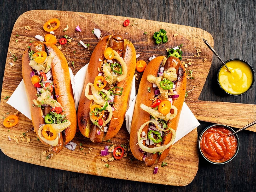 Hot dog gourmet con confit de pato