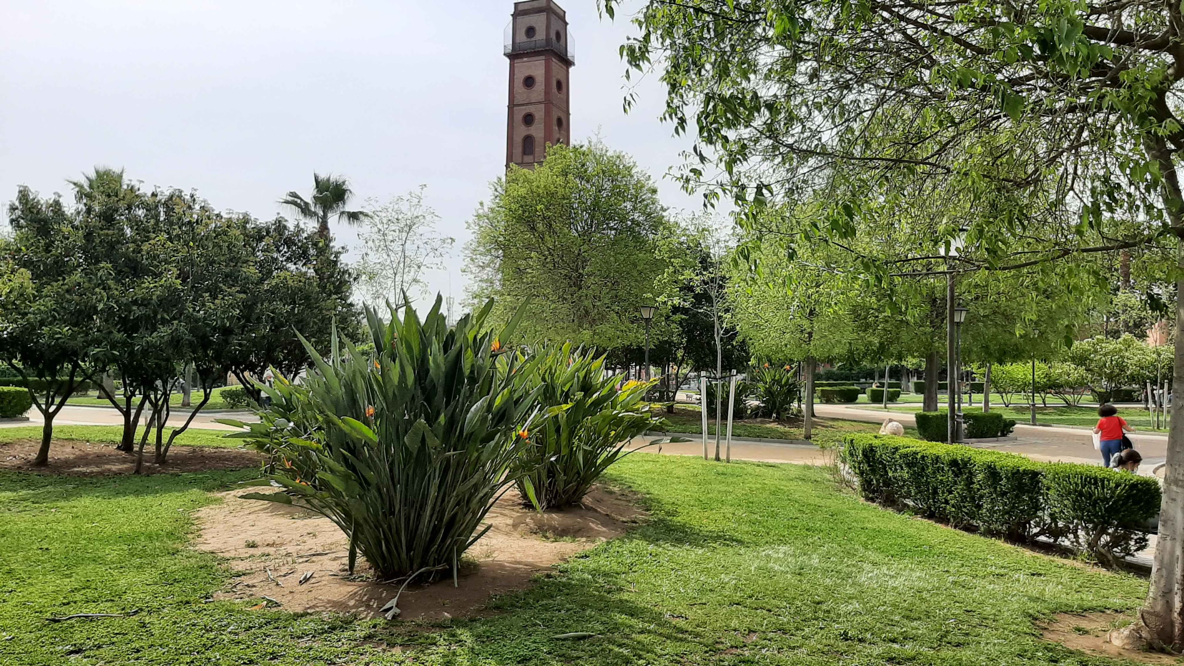 Torre histórica en los Jardines Torre de los Perdigones