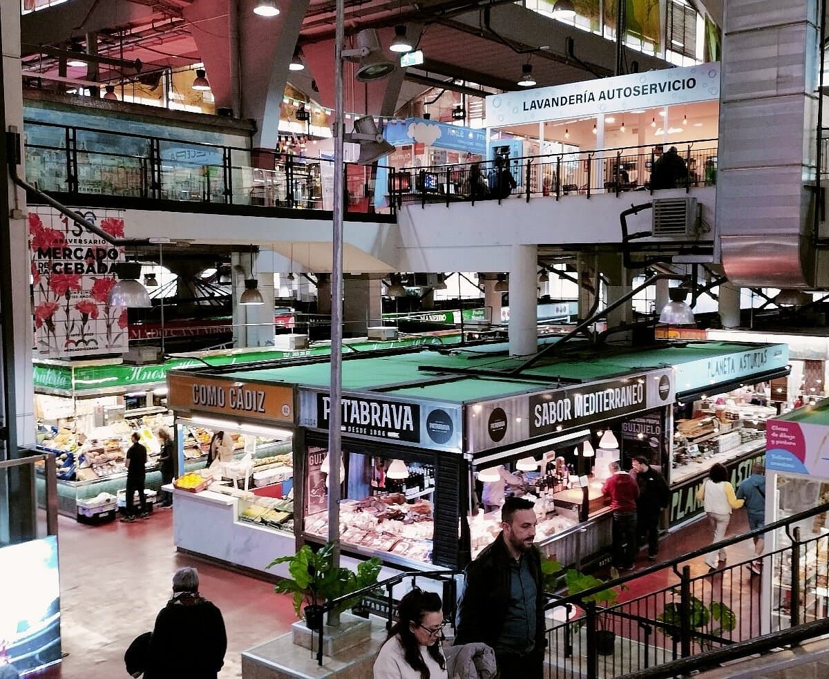 Mercado de la Cebada en La Latina