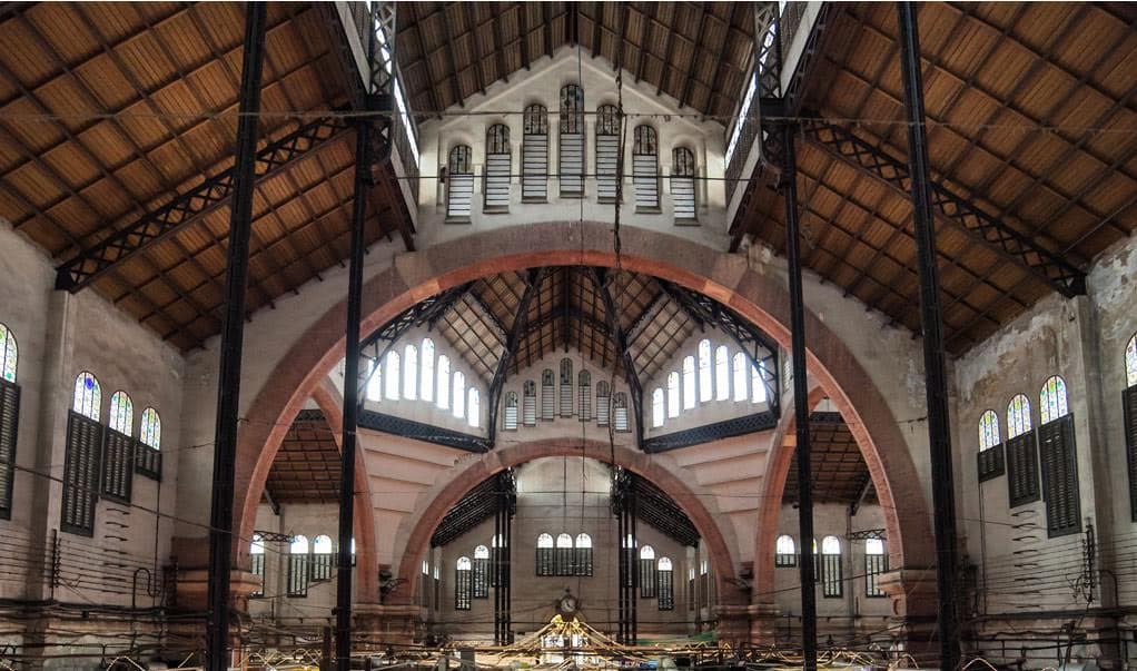 Interior del Mercat de Galvany