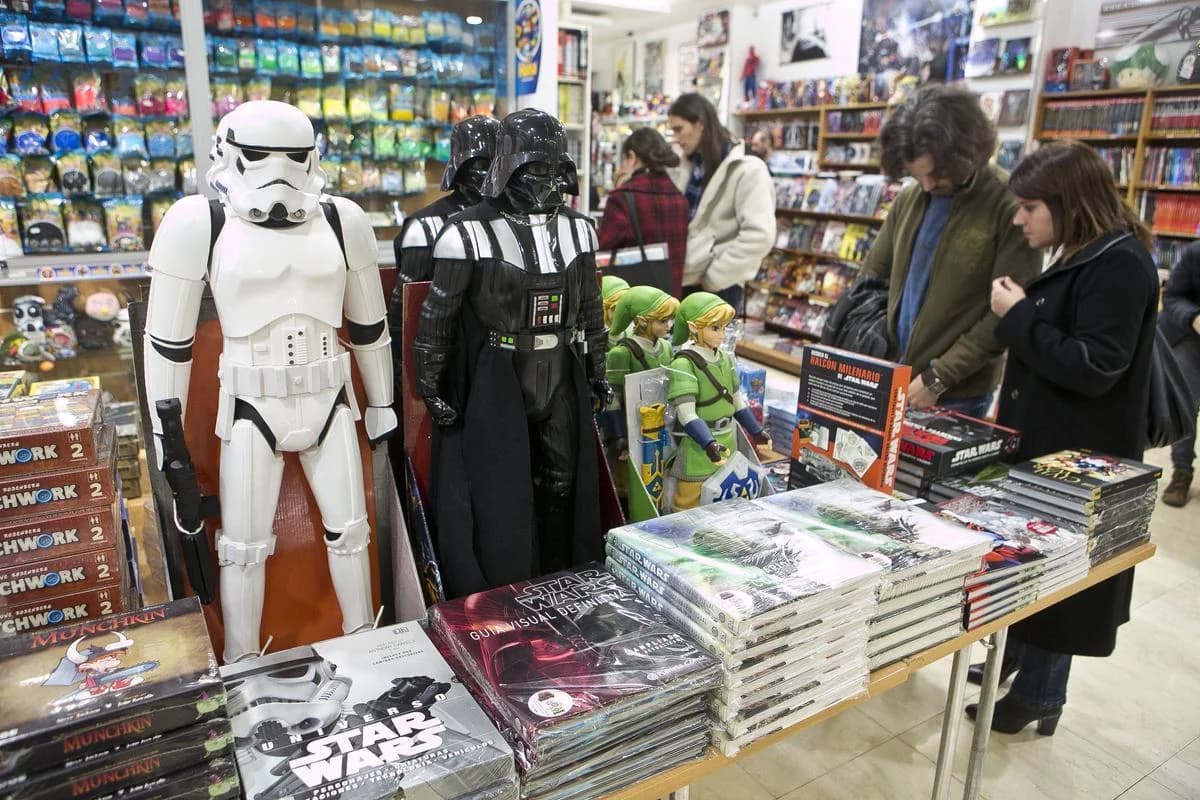 Ateneo Cómics librería cómic calle Serrano Alicante