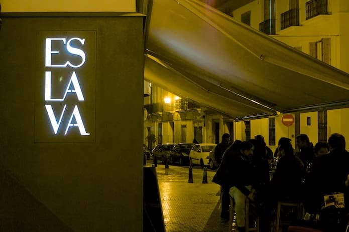 Bar Eslava: Montaditos de Autor en el Casco Histórico Sevilla
