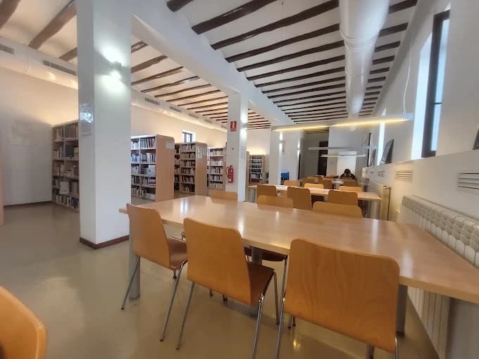 Imagen de Biblioteca d’Aiora – Vicent Casp i Verger