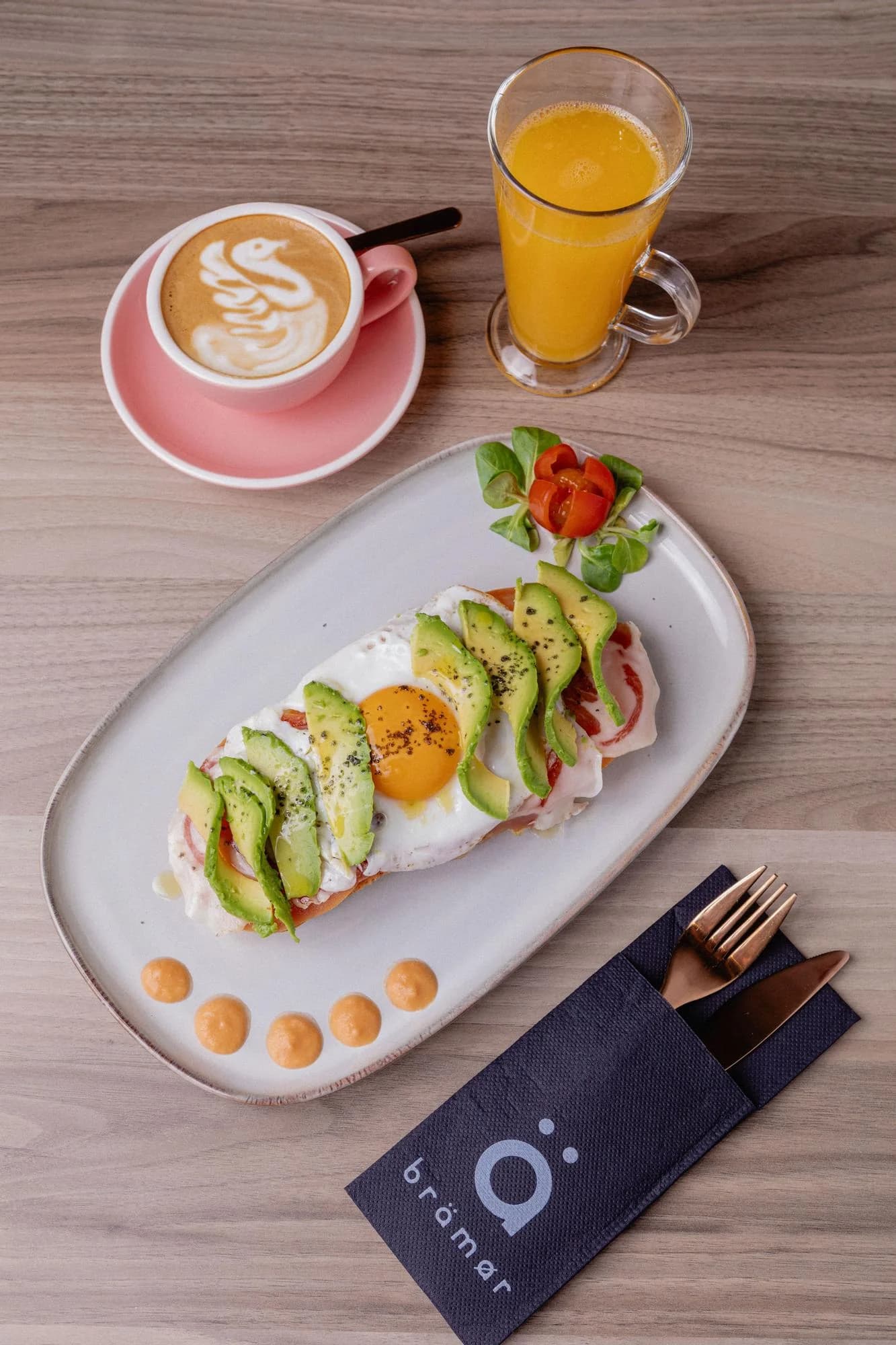 Brämar brunch repostería Plaza Garellano Bilbao
