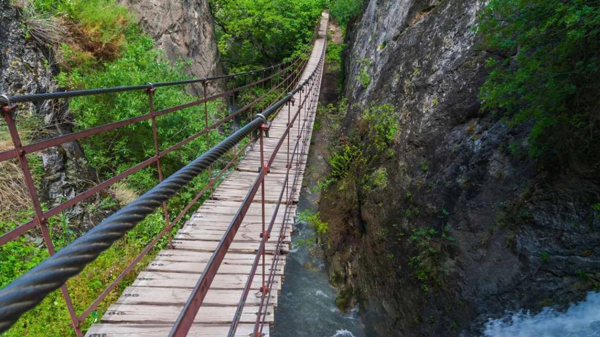 Los Cahorros de Monachil cañón puentes colgantes Granada