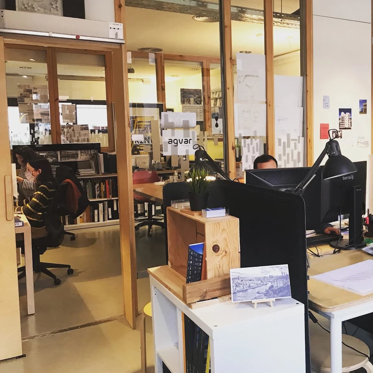 EHUB Coworking Plaza del Gas Quintana Bilbao