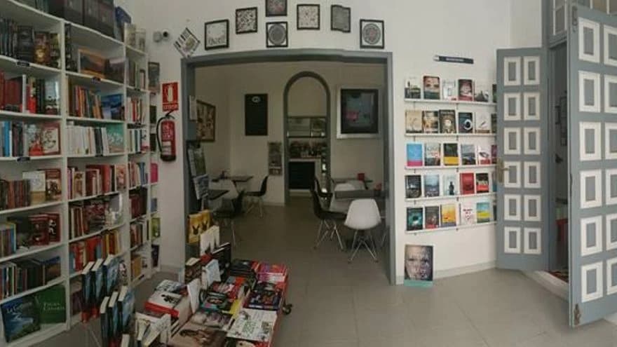 Imagen de El Libro en Blanco en Tenerife