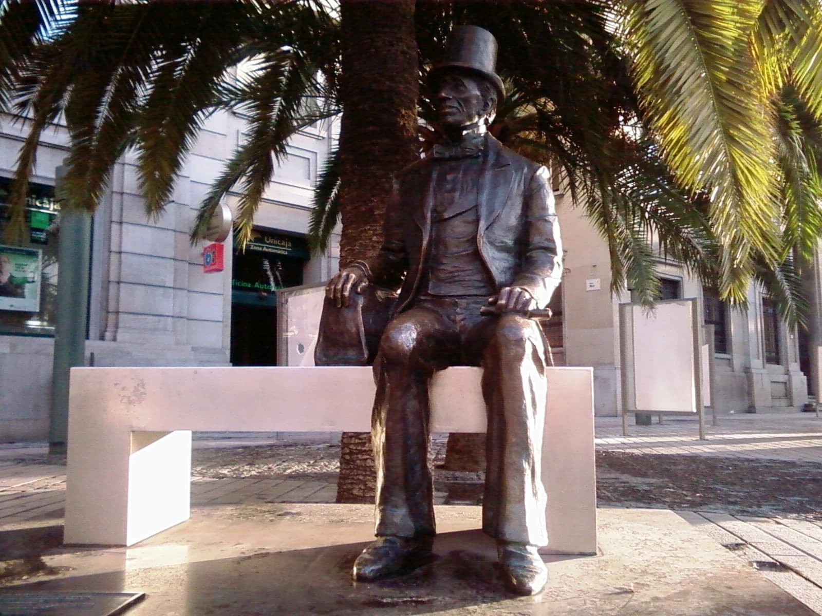 Imagen de Estatua de Hans Christian Andersen en Málaga