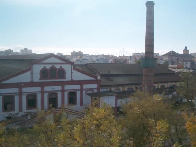 Imagen de Fábrica de Vidrios La Trinidad en Sevilla