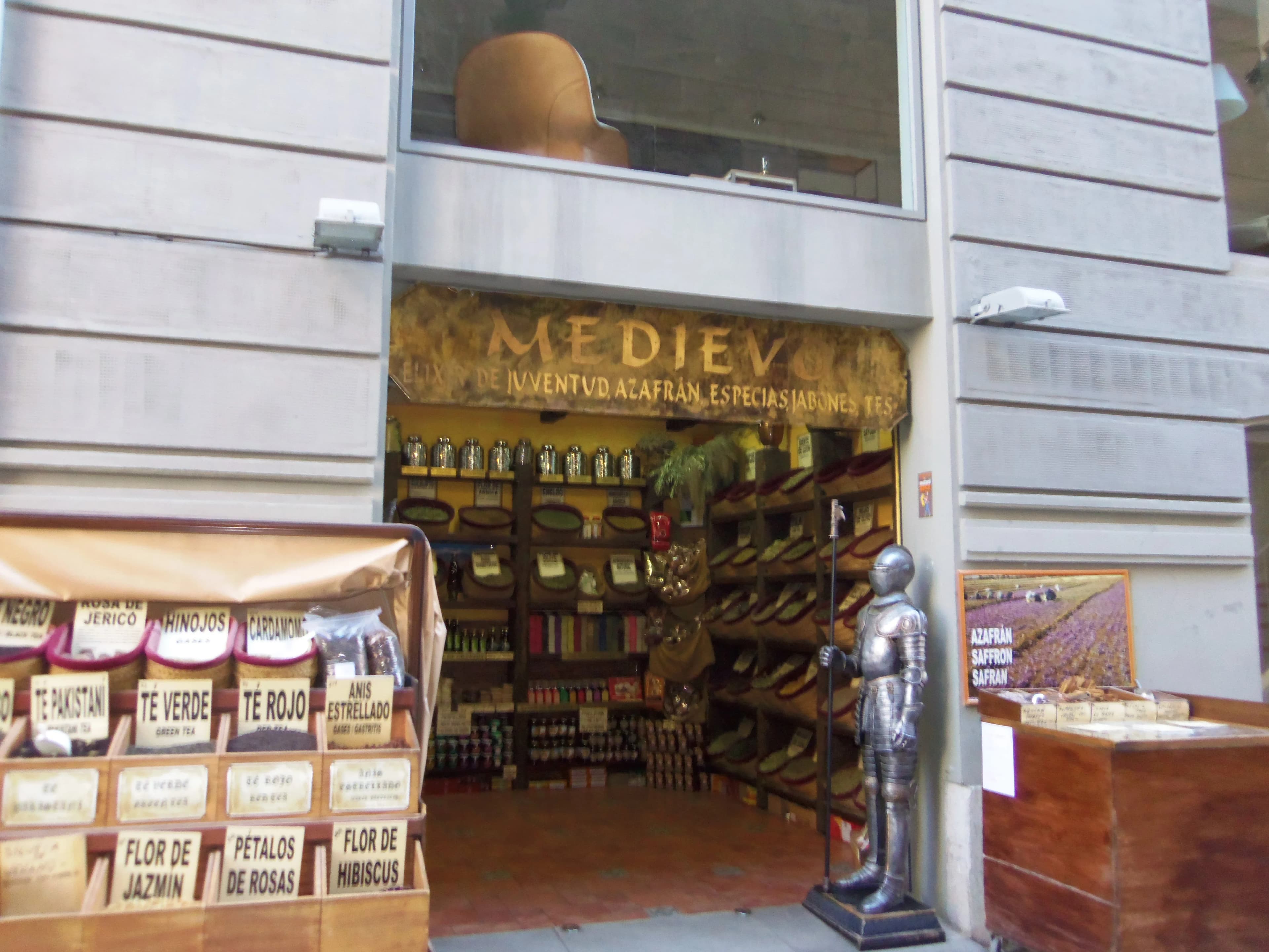Medievo Granada tienda té infusiones Catedral