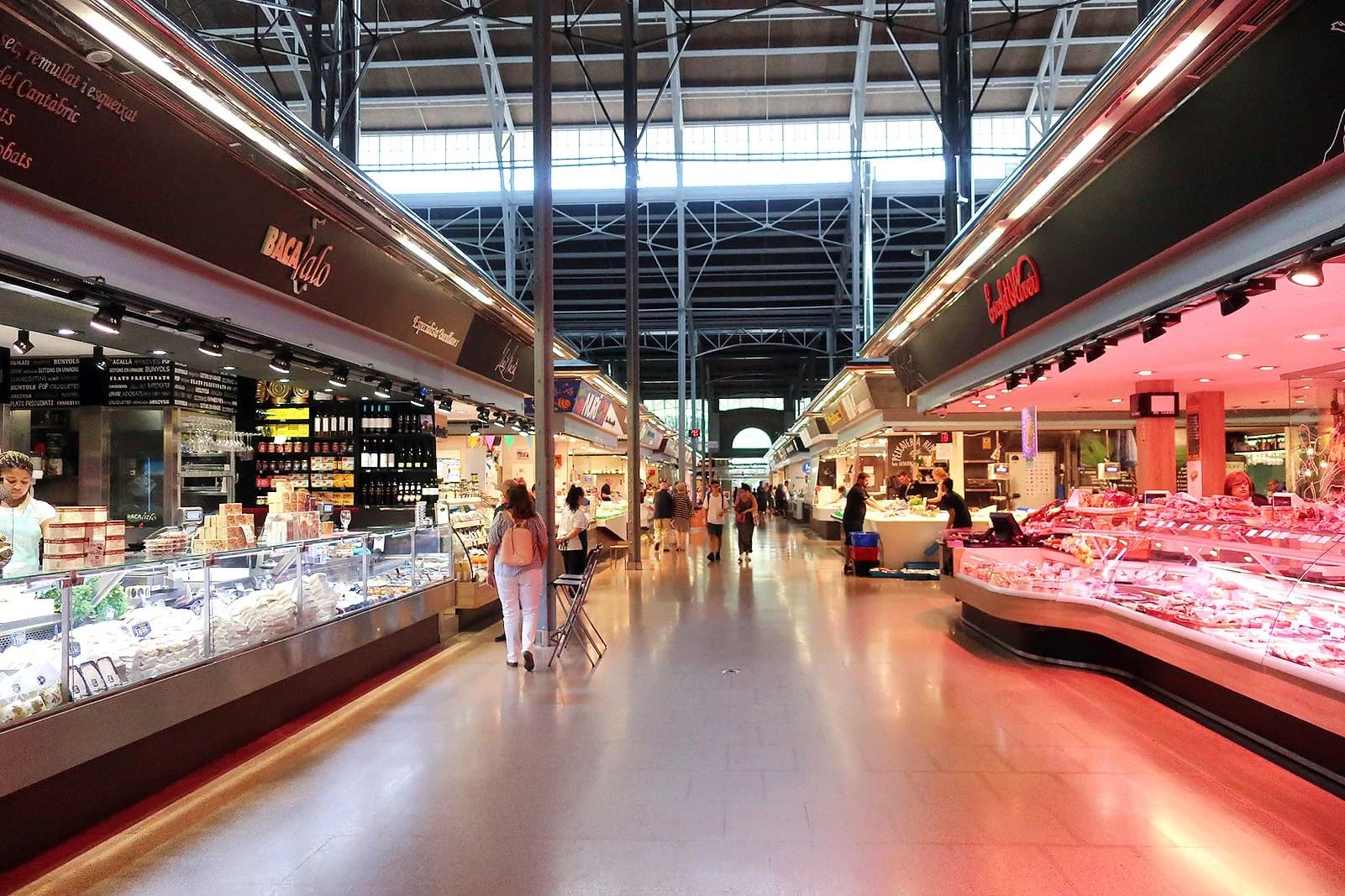 Mercat de Sant Antoni: tapas y arquitectura modernista en el límite del Raval Barcelona