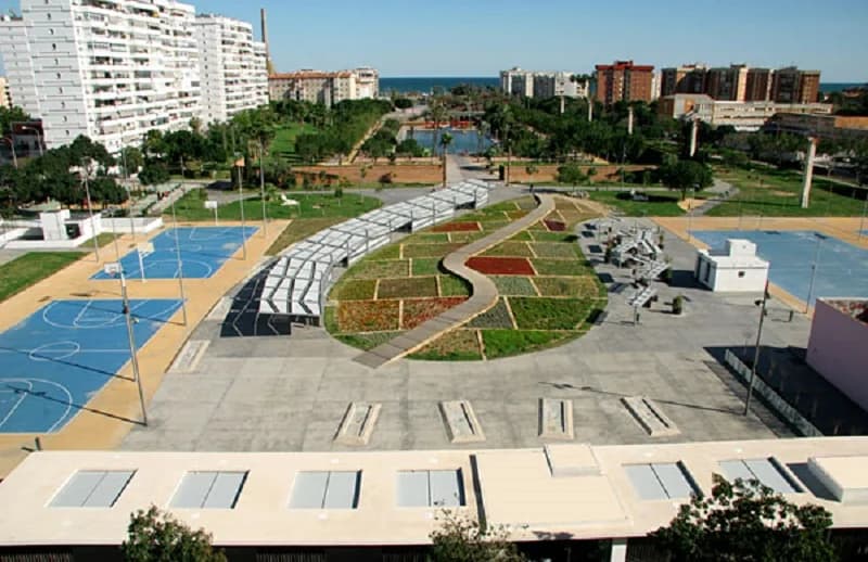 Parque del Oeste: lago, fauna y el único zoo verde de Málaga