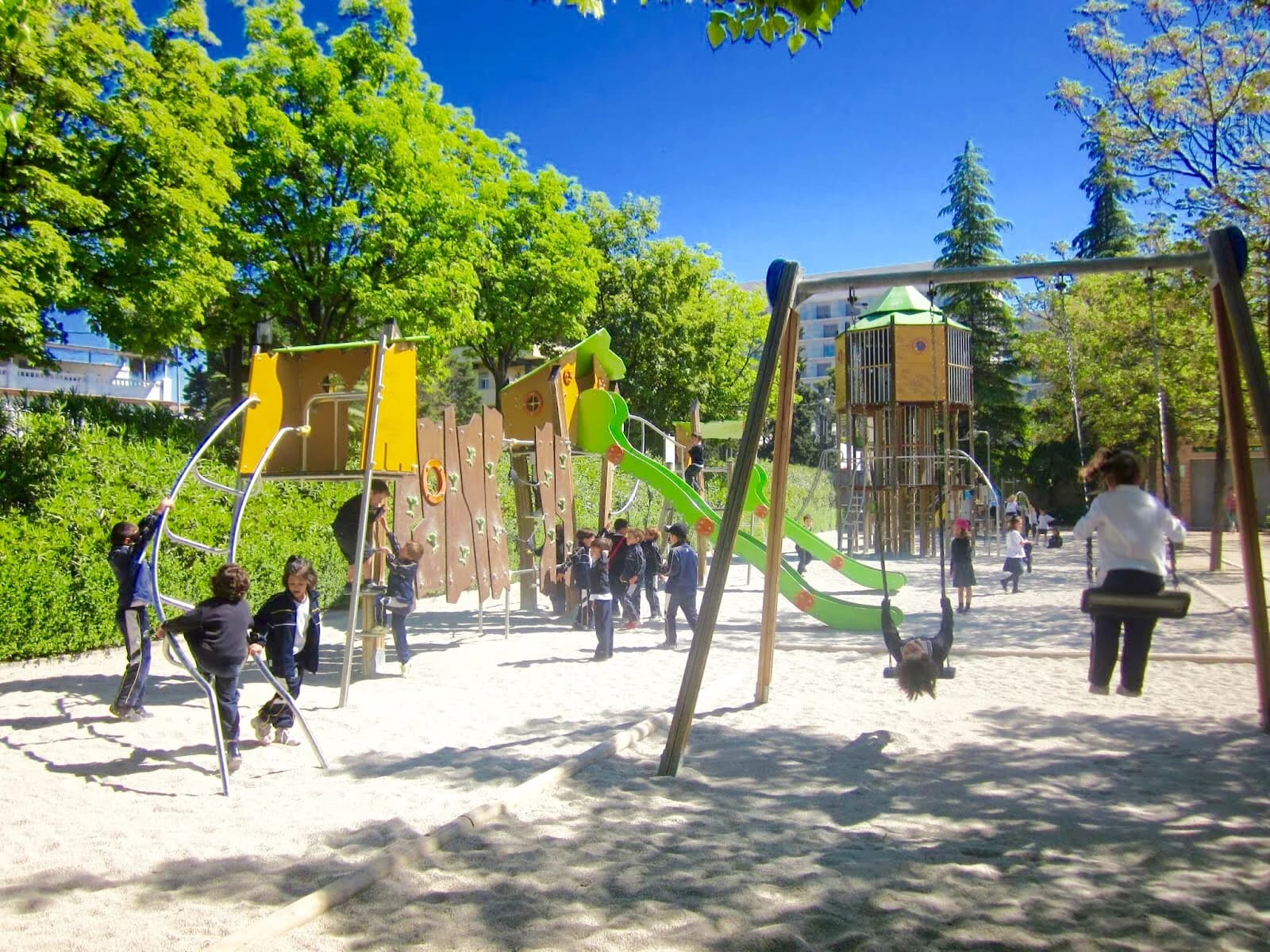 Parque Federico García Lorca zona juegos Granada