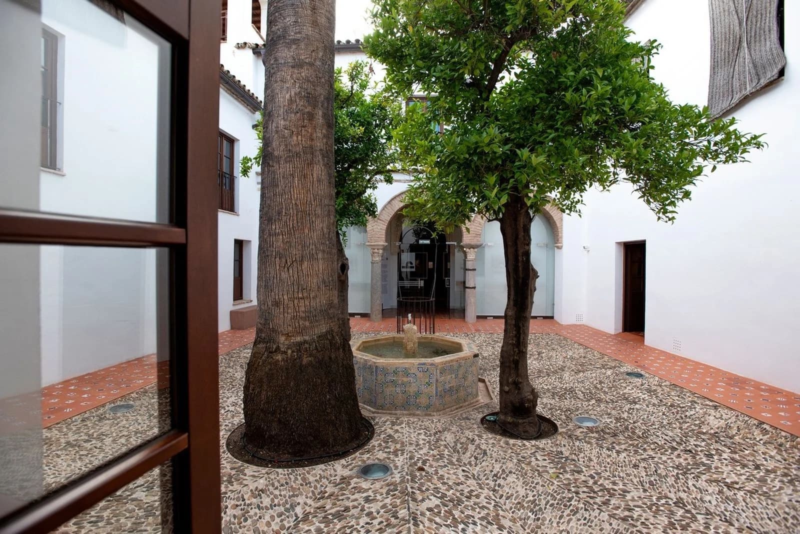 Imagen de Patio de la Palmera de Casa Árabe en Córdoba