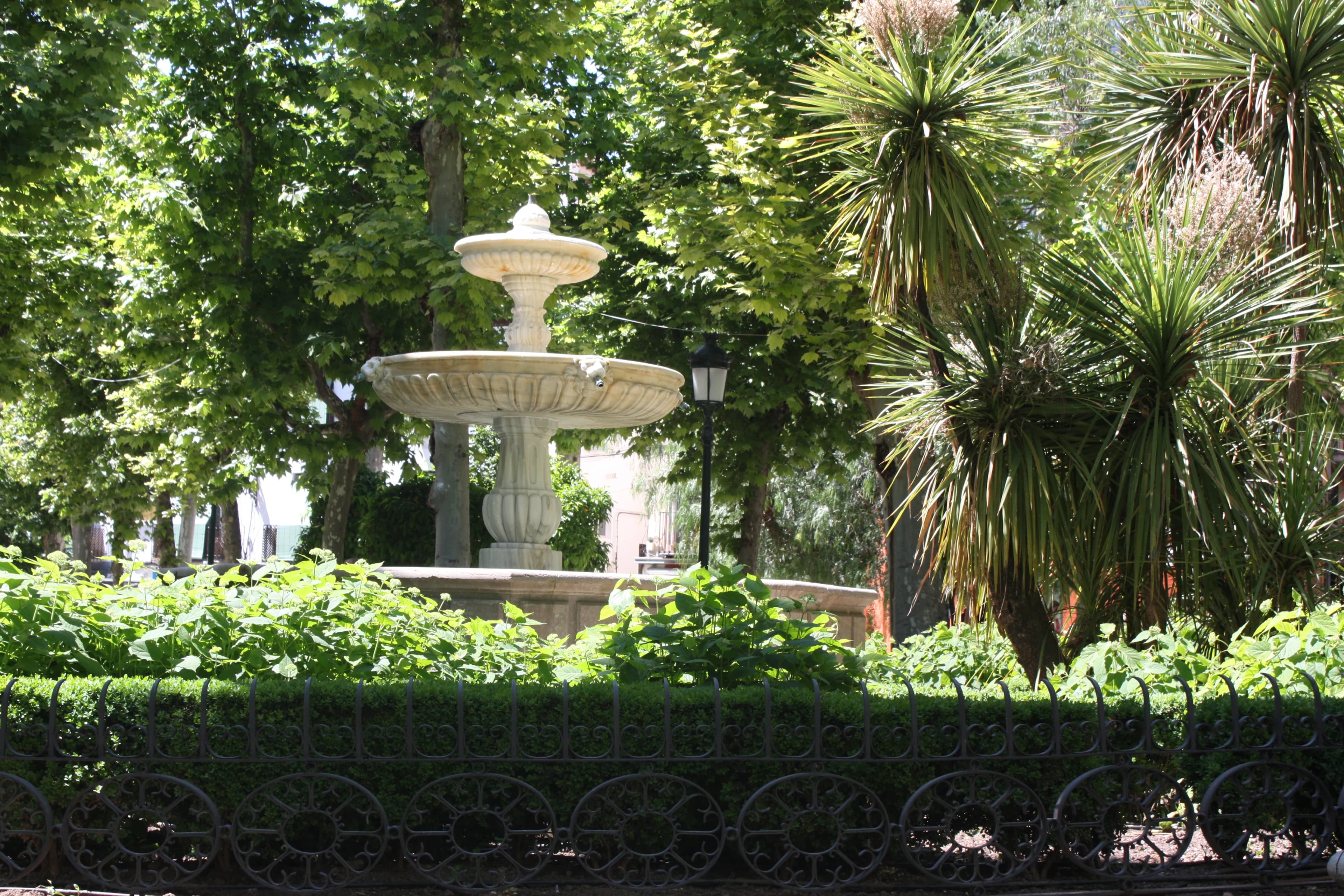 Imagen de Plaza de la Trinidad en Granada