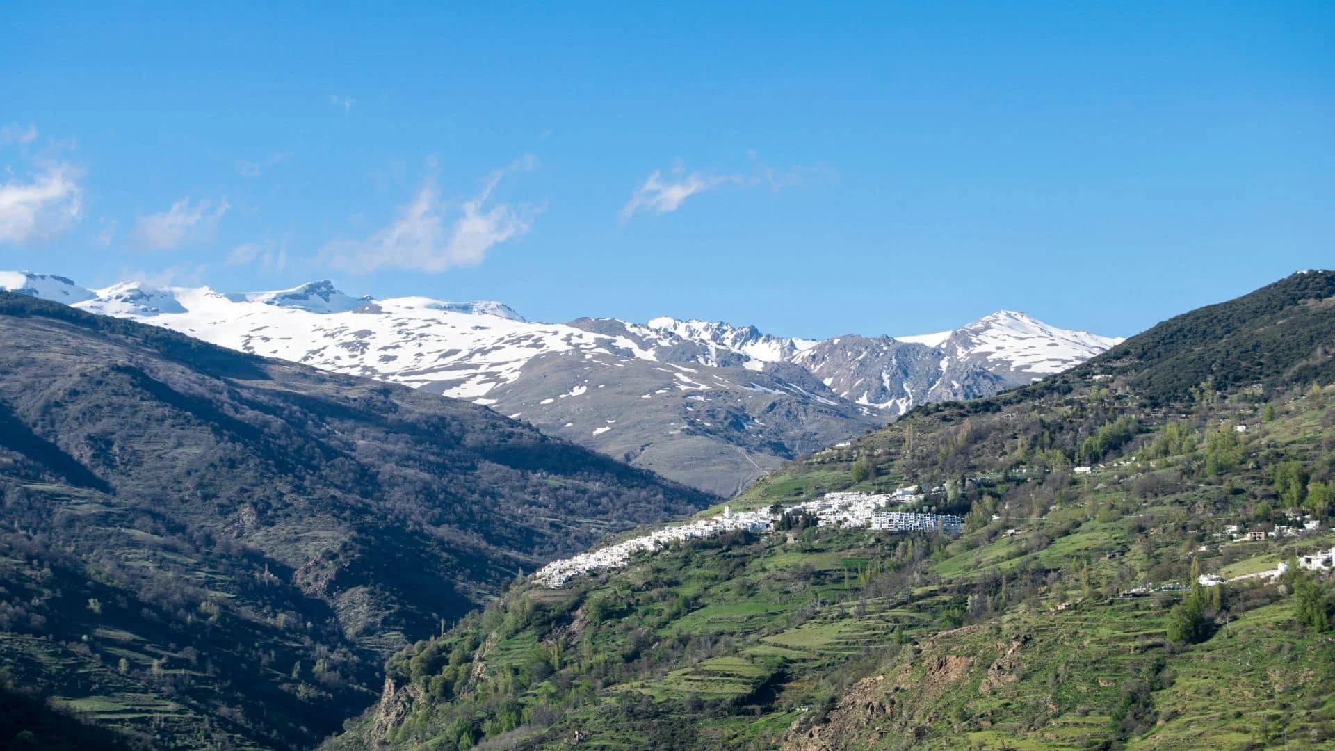 Sendero Pueblos del Poqueira Alpujarra Granada