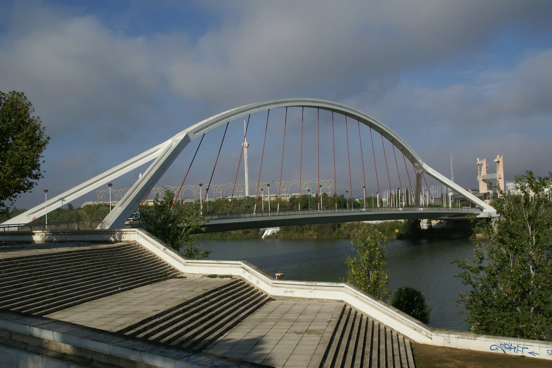 Imagen de Puente de la Barqueta en Sevilla