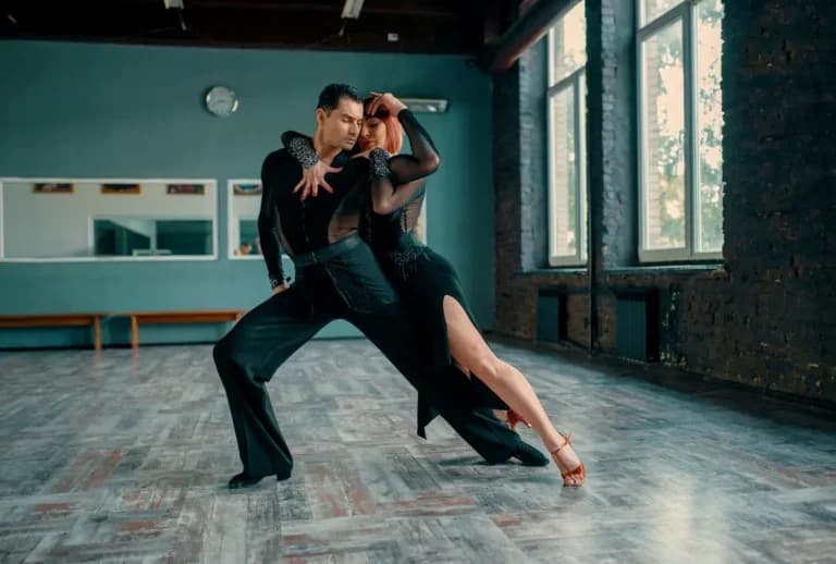 Salsabachata Quevedo academia baile Madrid