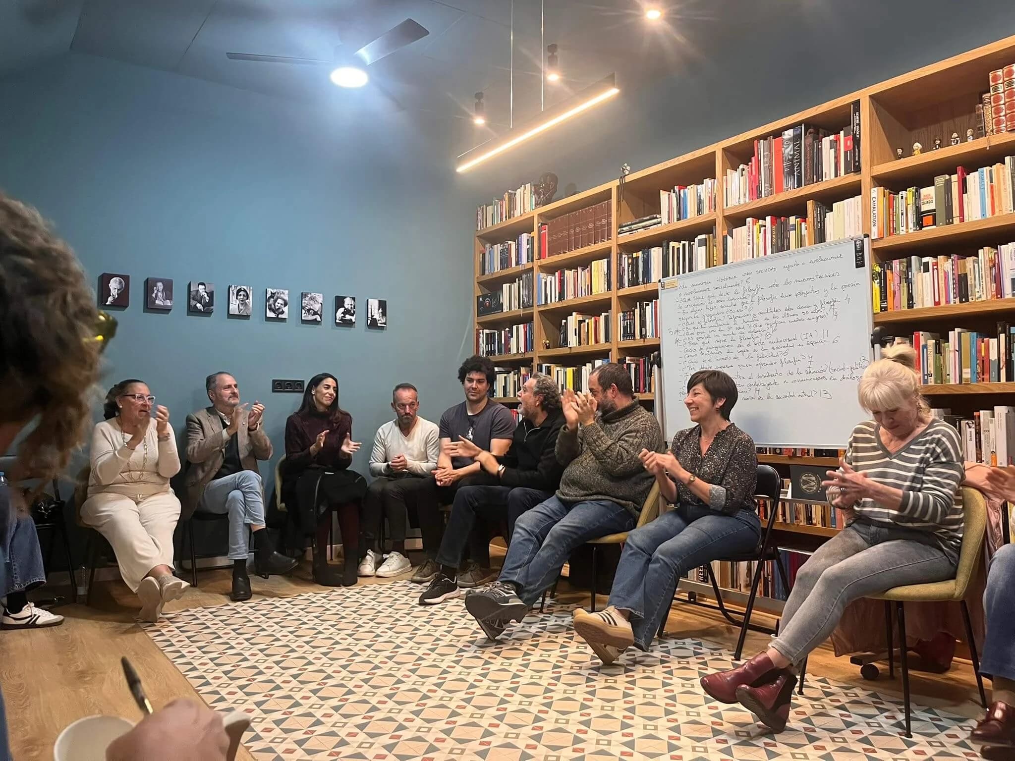 Imagen de Taller de Mundos Posibles — Narrativa breve en Málaga