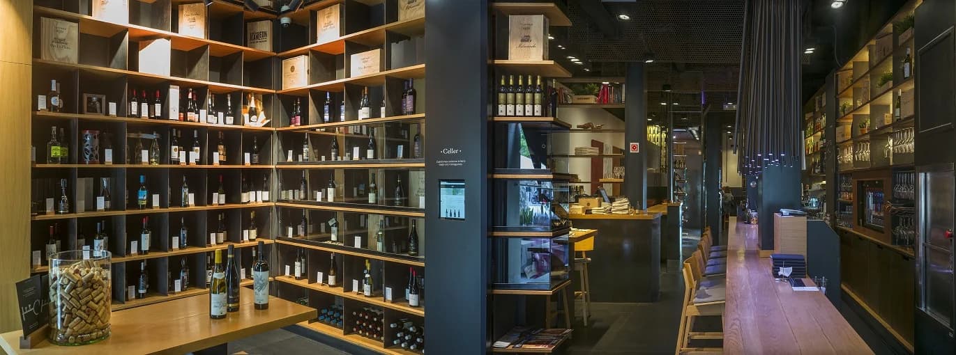 La Vinoteca Torres: el catálogo completo de una bodega histórica en el Passeig de Gràcia Barcelona