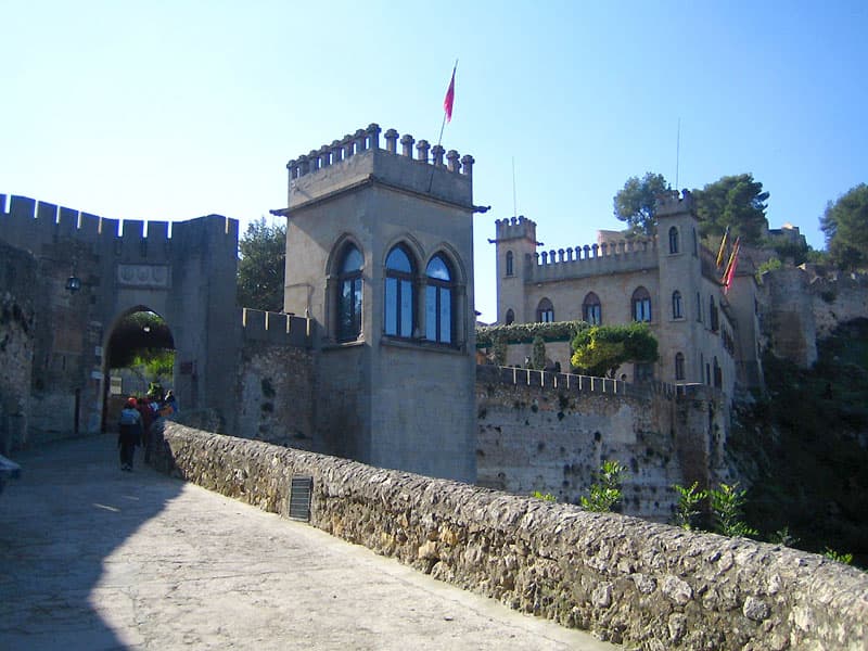 Xàtiva y su castillo (Valencia)