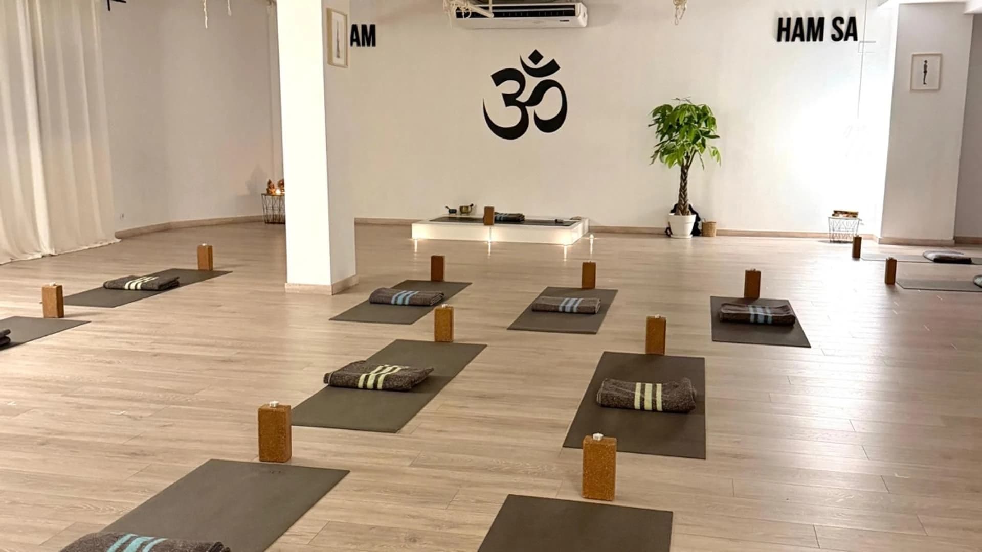 Imagen de YogaOne Girona en Girona